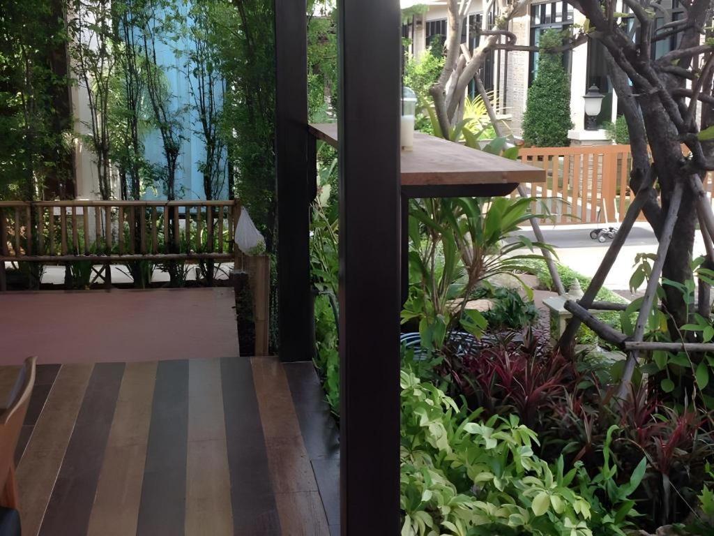 Med Room Korat Nakhonratchasima Εξωτερικό φωτογραφία