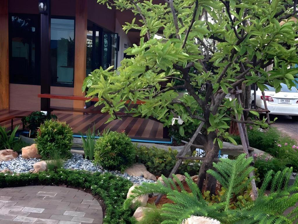 Med Room Korat Nakhonratchasima Εξωτερικό φωτογραφία