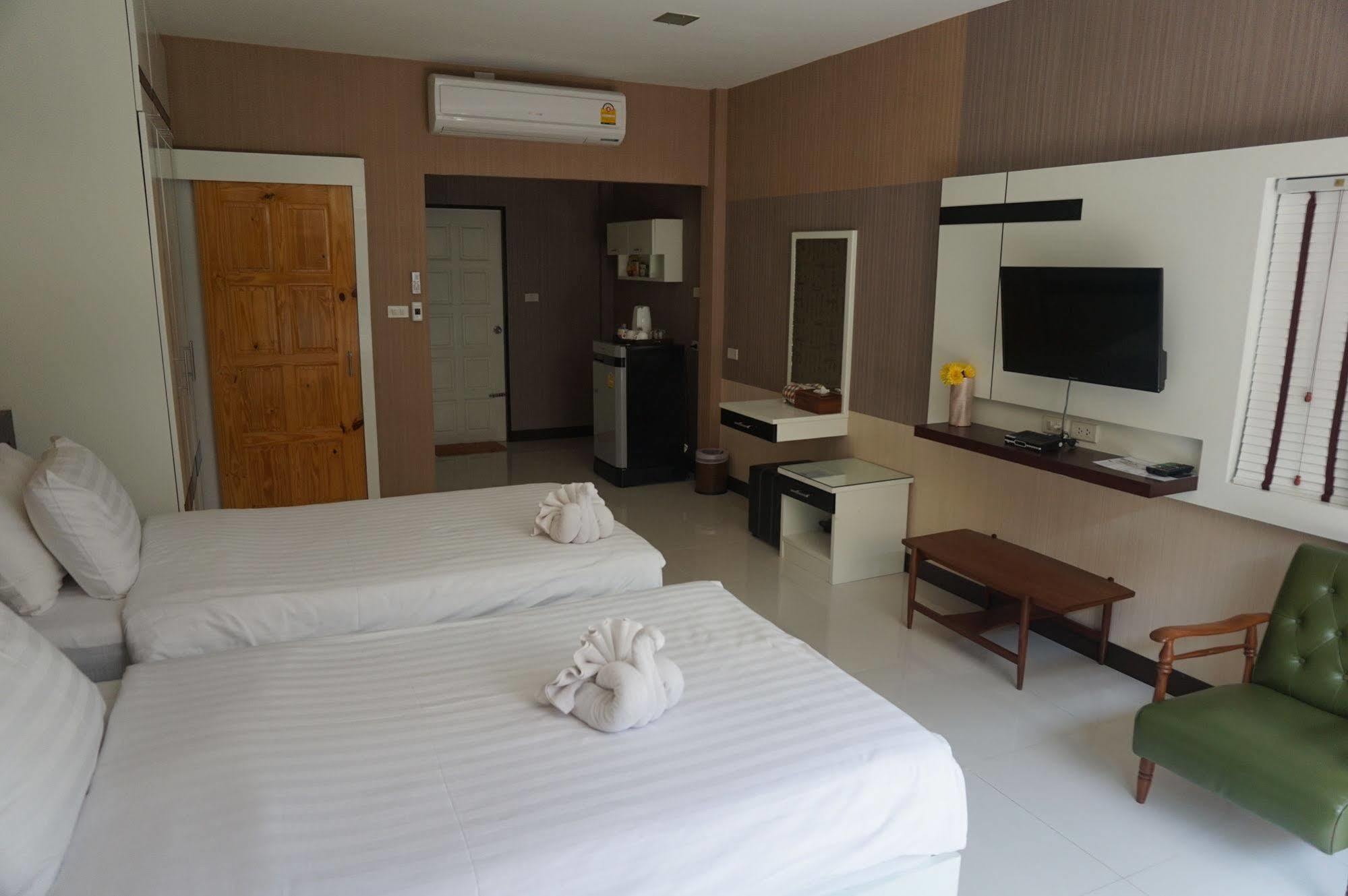 Med Room Korat Nakhonratchasima Εξωτερικό φωτογραφία