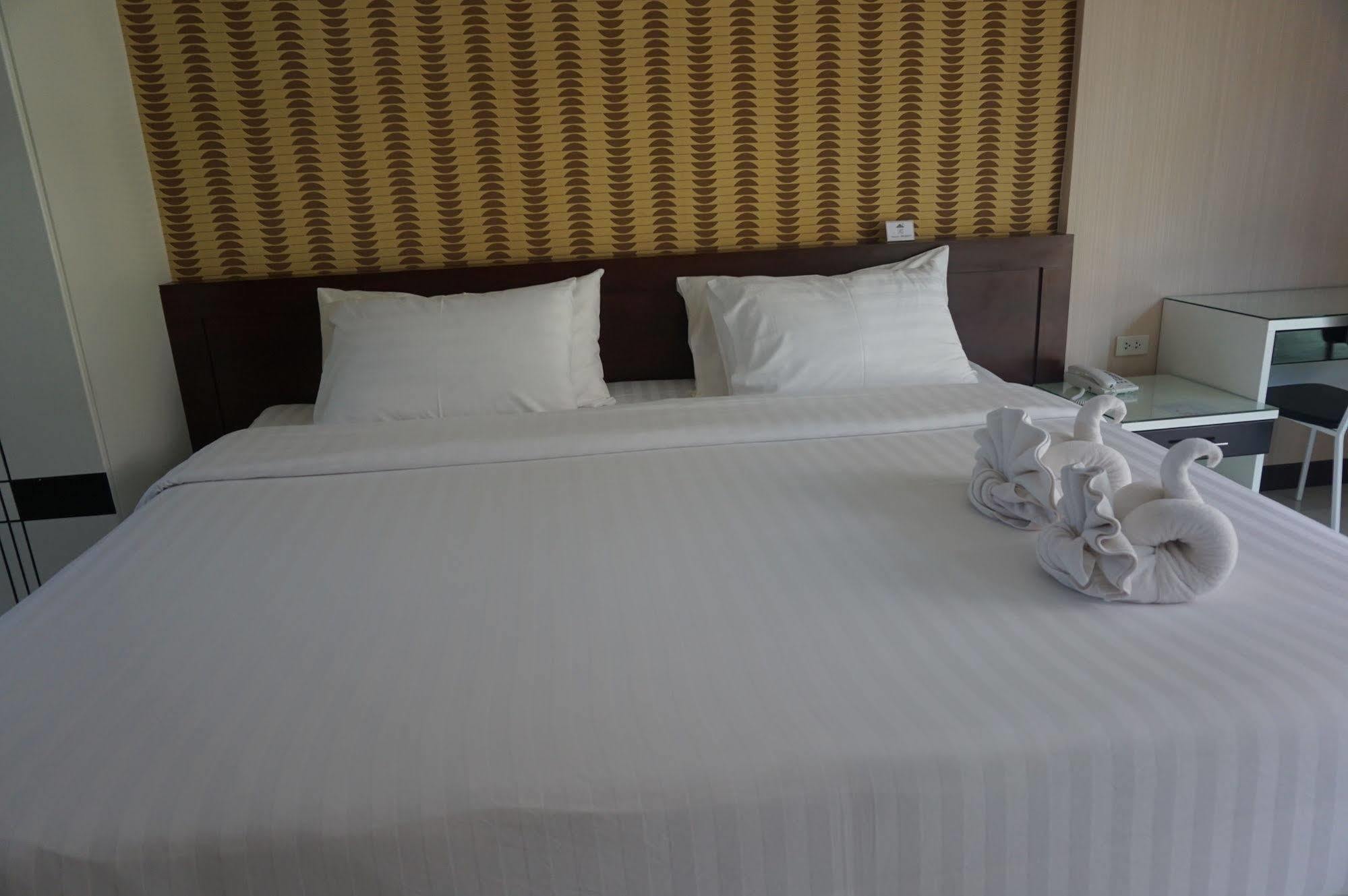 Med Room Korat Nakhonratchasima Εξωτερικό φωτογραφία
