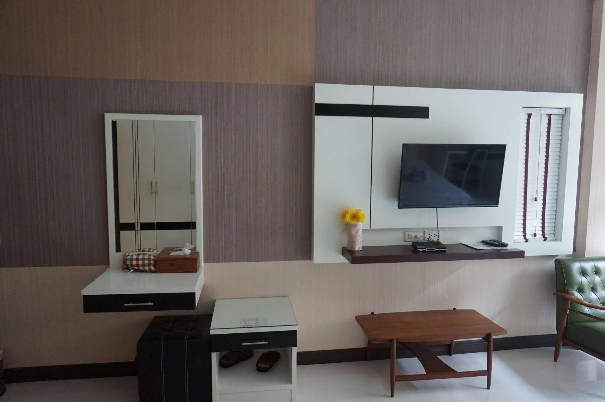 Med Room Korat Nakhonratchasima Εξωτερικό φωτογραφία